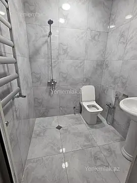 Satılır 2 otaqlı yeni tikili 61.5 m²