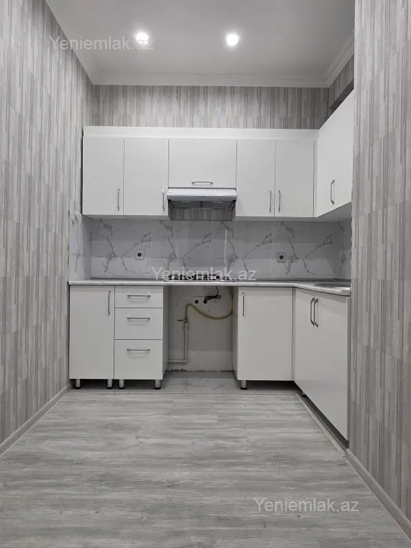 Satılır 2 otaqlı yeni tikili 61.5 m²