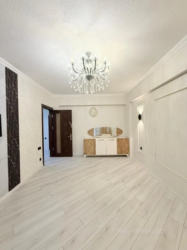Satılır 3 otaqlı yeni tikili 74 m²