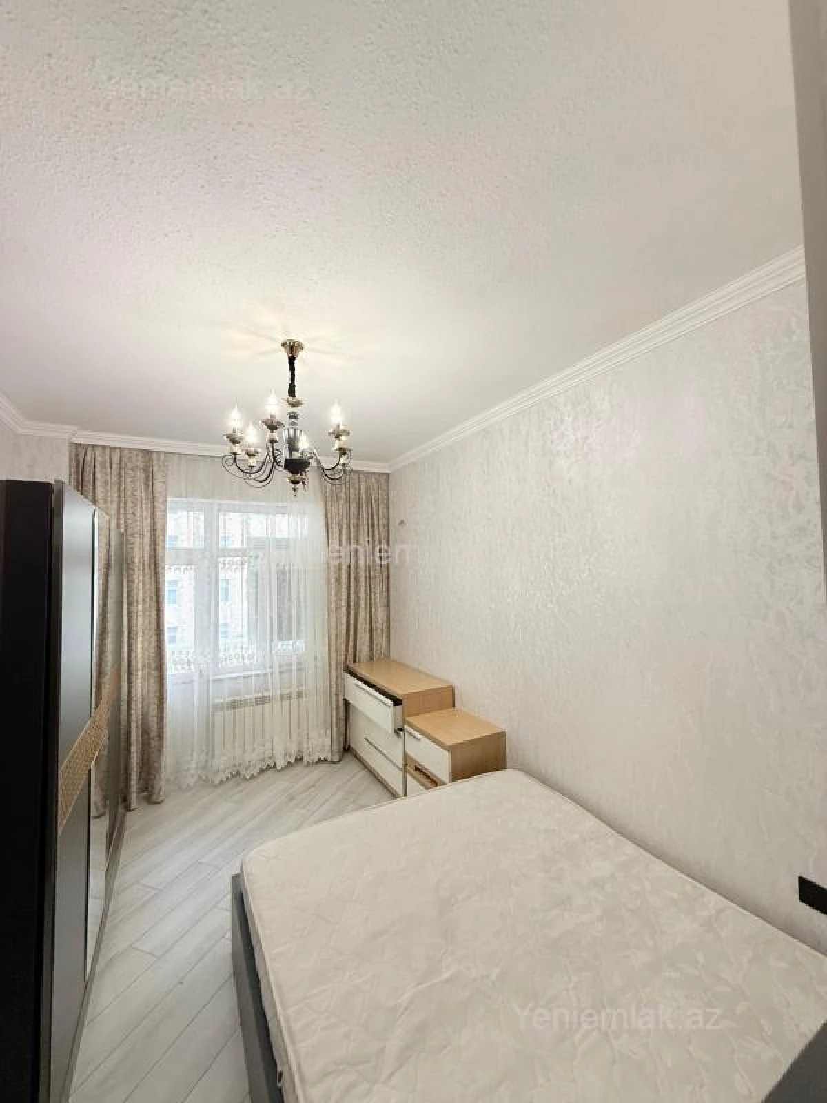 Satılır 3 otaqlı yeni tikili 74 m²