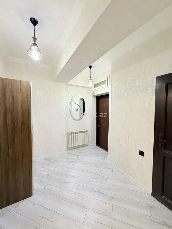 Satılır 3 otaqlı yeni tikili 74 m²