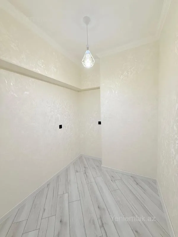 Satılır 3 otaqlı yeni tikili 74 m²