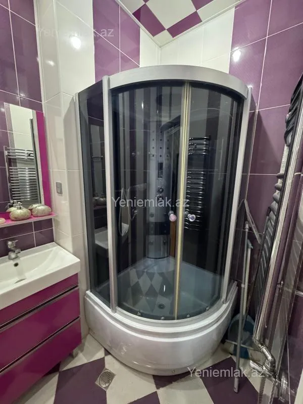 Satılır 3 otaqlı yeni tikili 94 m²