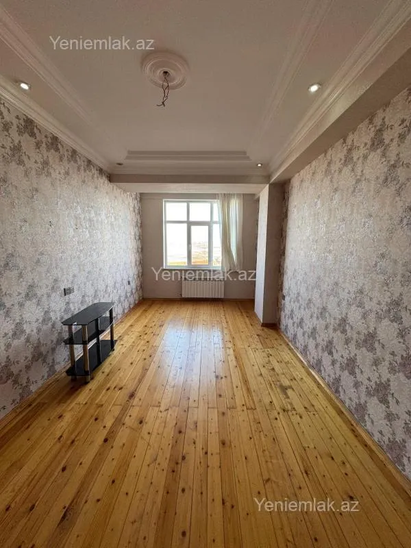 Satılır 2 otaqlı yeni tikili 60 m²