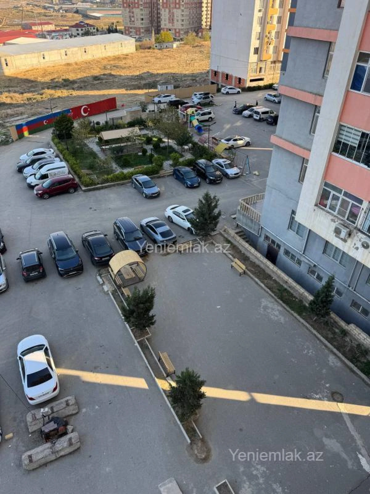 Satılır 2 otaqlı yeni tikili 60 m²