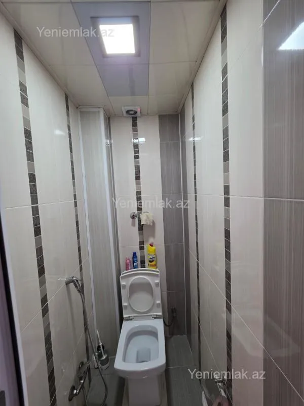 Satılır 4 otaqlı köhnə tikili 88 m²