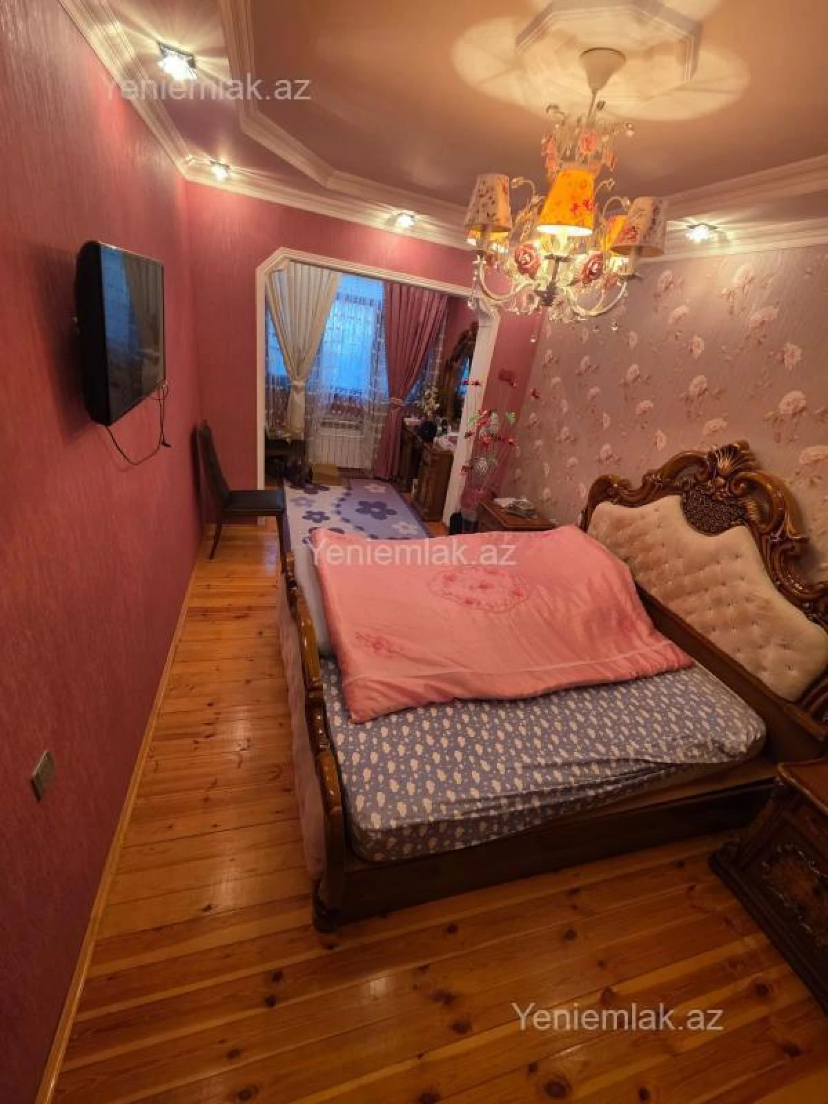 Satılır 4 otaqlı köhnə tikili 88 m²