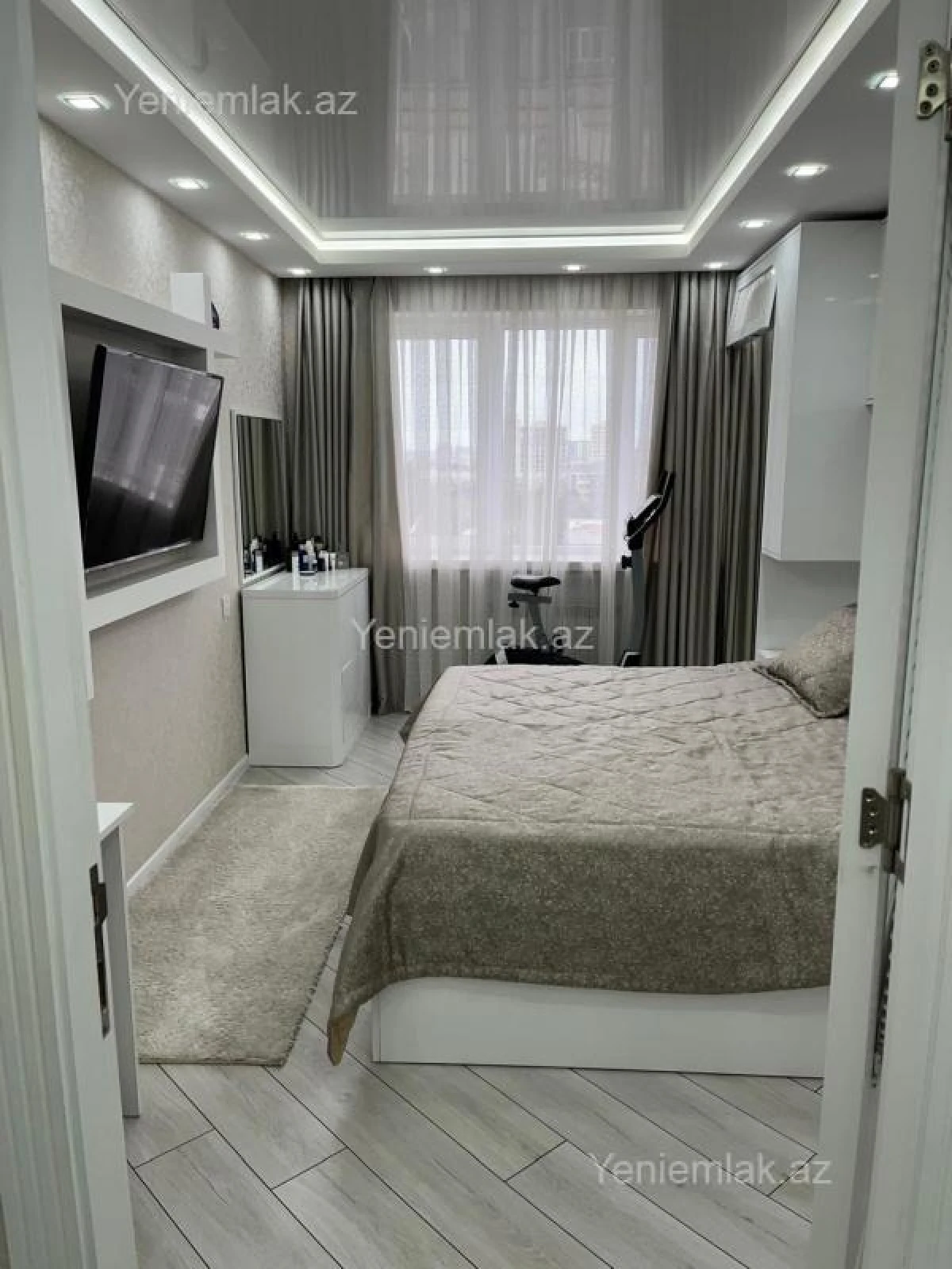 Satılır 3 otaqlı köhnə tikili 88 m²