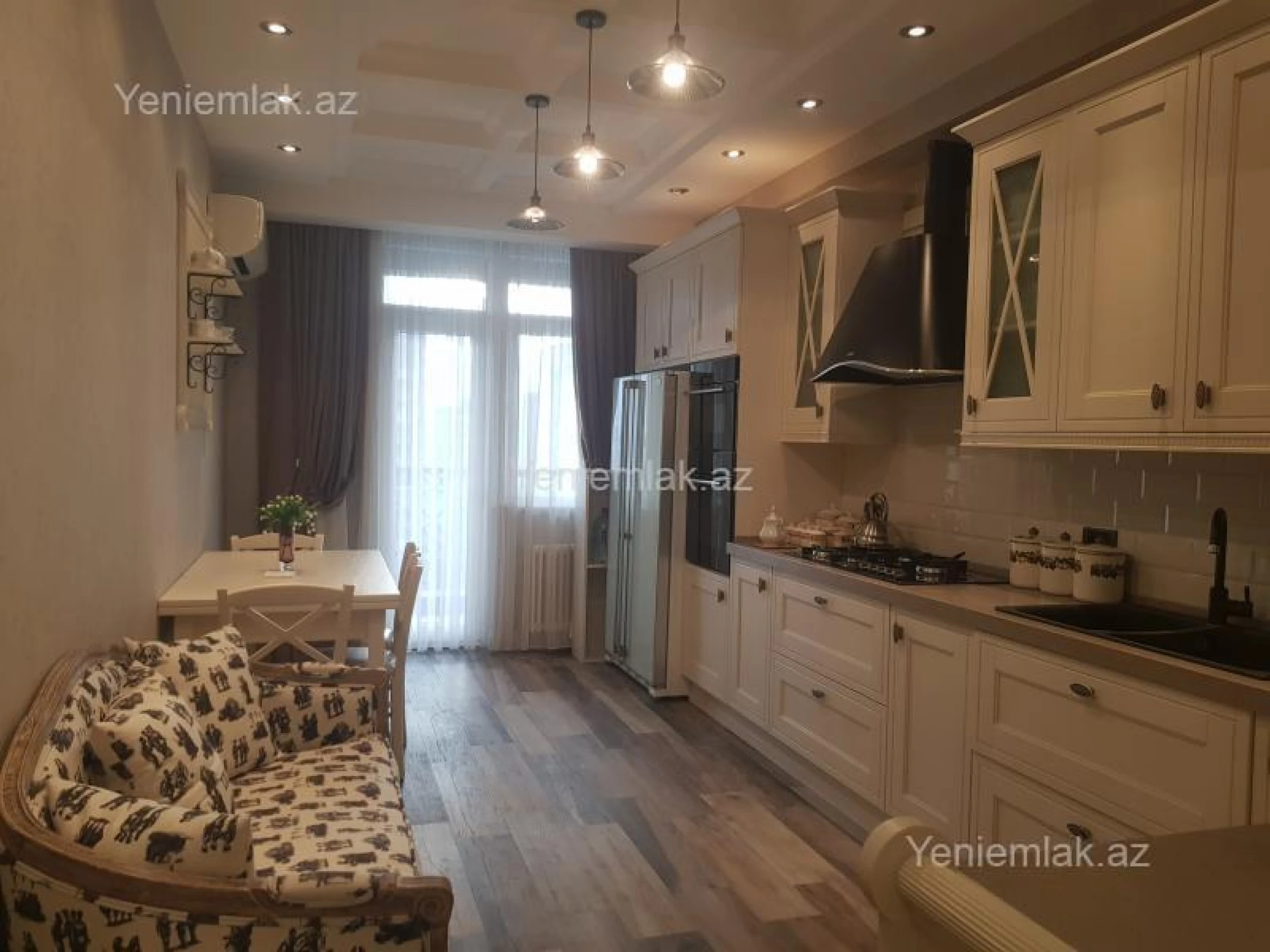 Satılır 3 otaqlı yeni tikili 161 m²