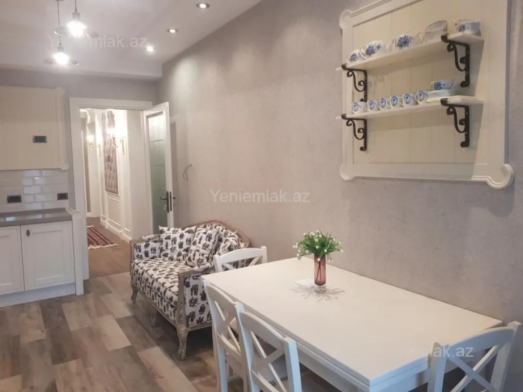 Satılır 3 otaqlı yeni tikili 161 m²