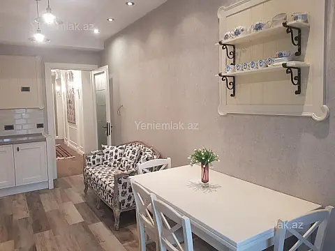 Satılır 3 otaqlı yeni tikili 161 m²