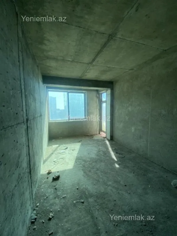 Satılır 4 otaqlı yeni tikili 170 m²