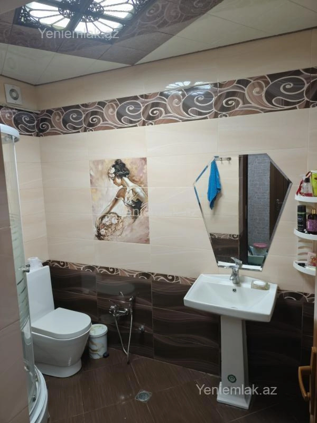 Satılır 4 otaqlı köhnə tikili 90 m²