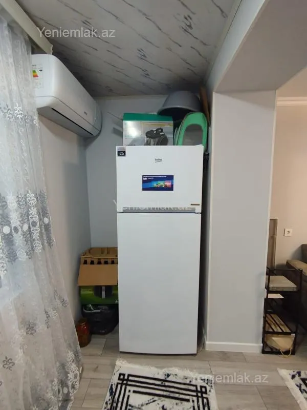 Satılır 1 otaqlı köhnə tikili 20 m²