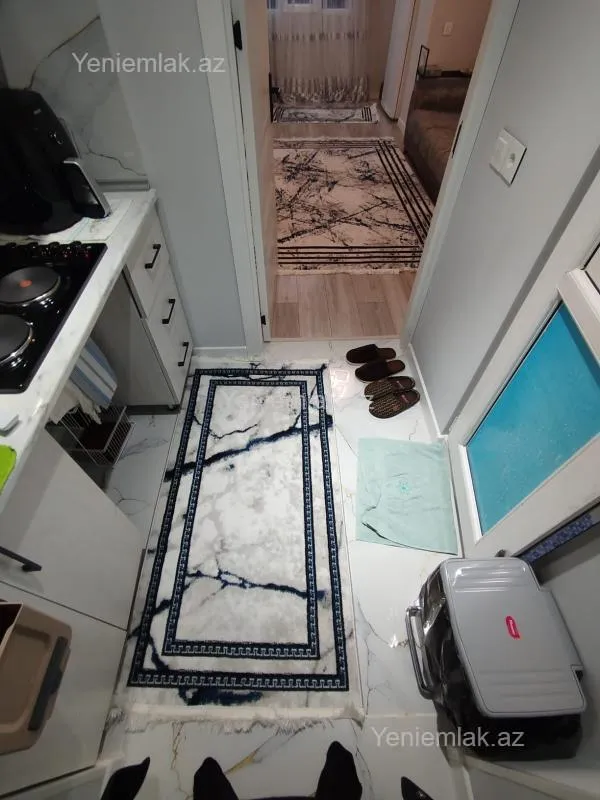 Satılır 1 otaqlı köhnə tikili 20 m²