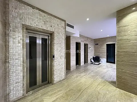 Satılır 8 otaqlı həyət evi 1000 m²