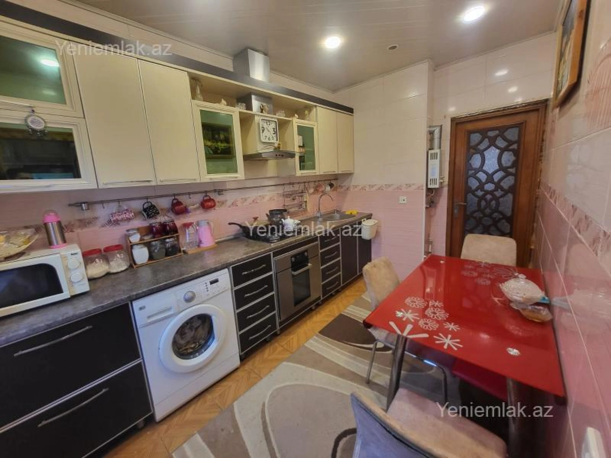 Satılır 3 otaqlı köhnə tikili 75 m²