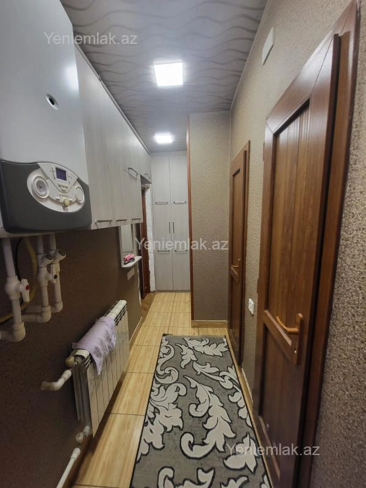 Satılır 3 otaqlı köhnə tikili 75 m²