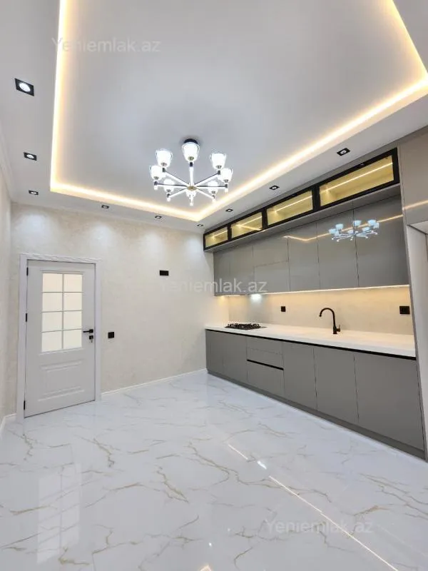Satılır 3 otaqlı yeni tikili 112 m²