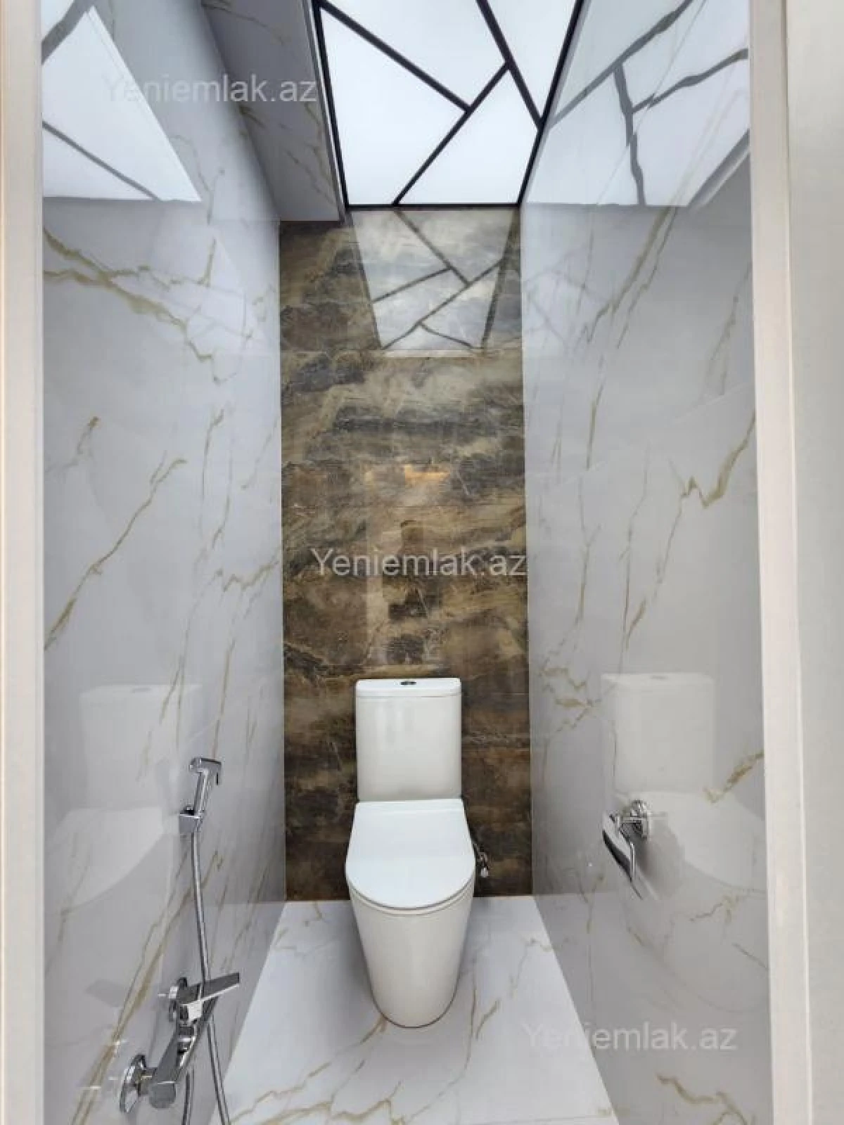 Satılır 3 otaqlı yeni tikili 112 m²