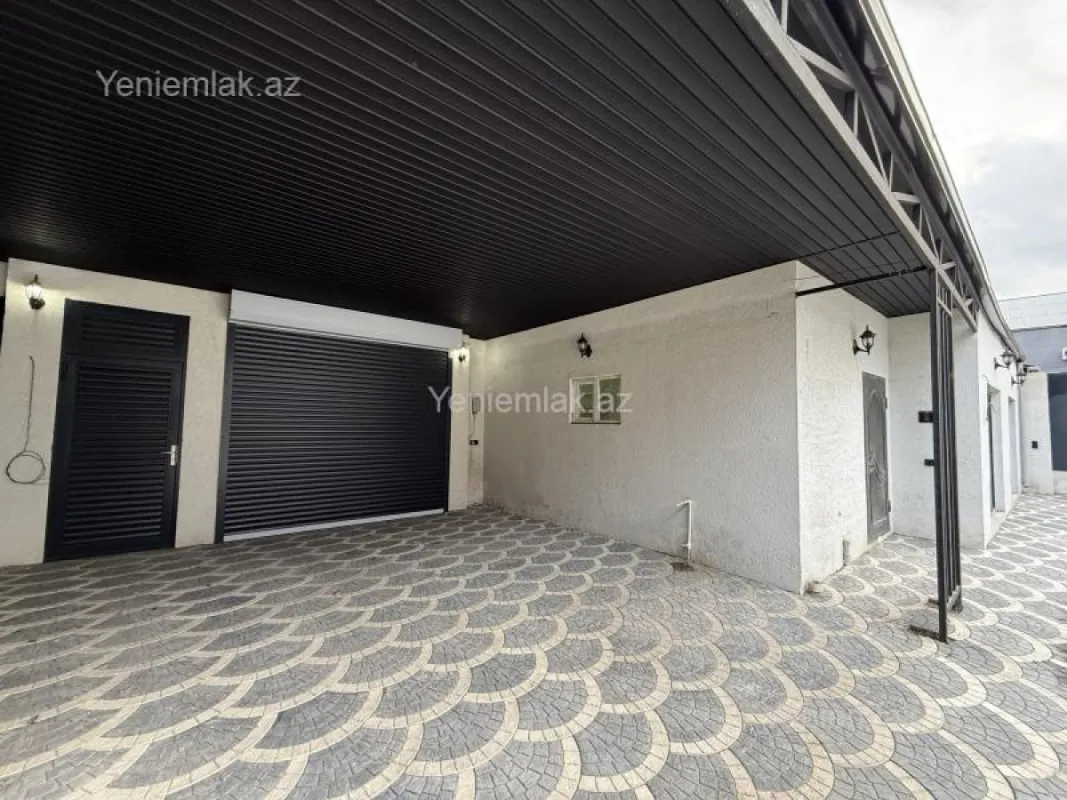 Satılır 6 otaqlı həyət evi 250 m²