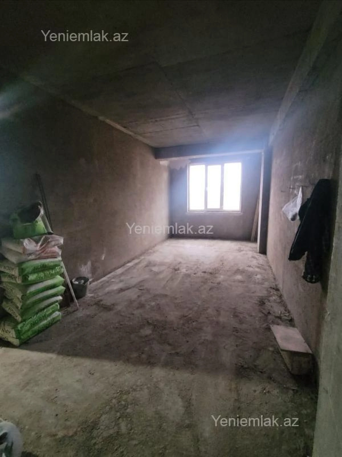 Satılır 3 otaqlı yeni tikili 90 m²