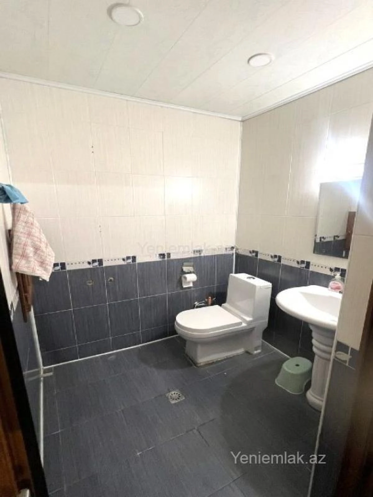 Satılır 3 otaqlı yeni tikili 120 m²