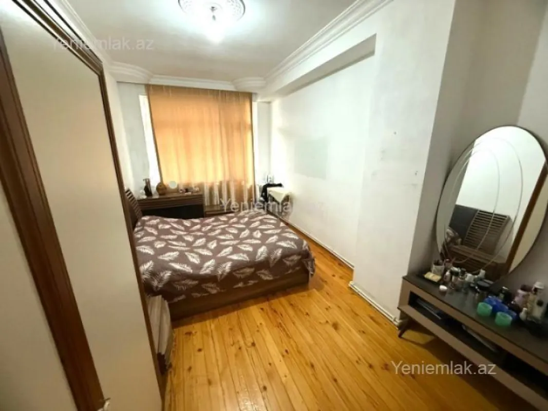 Satılır 3 otaqlı yeni tikili 120 m²