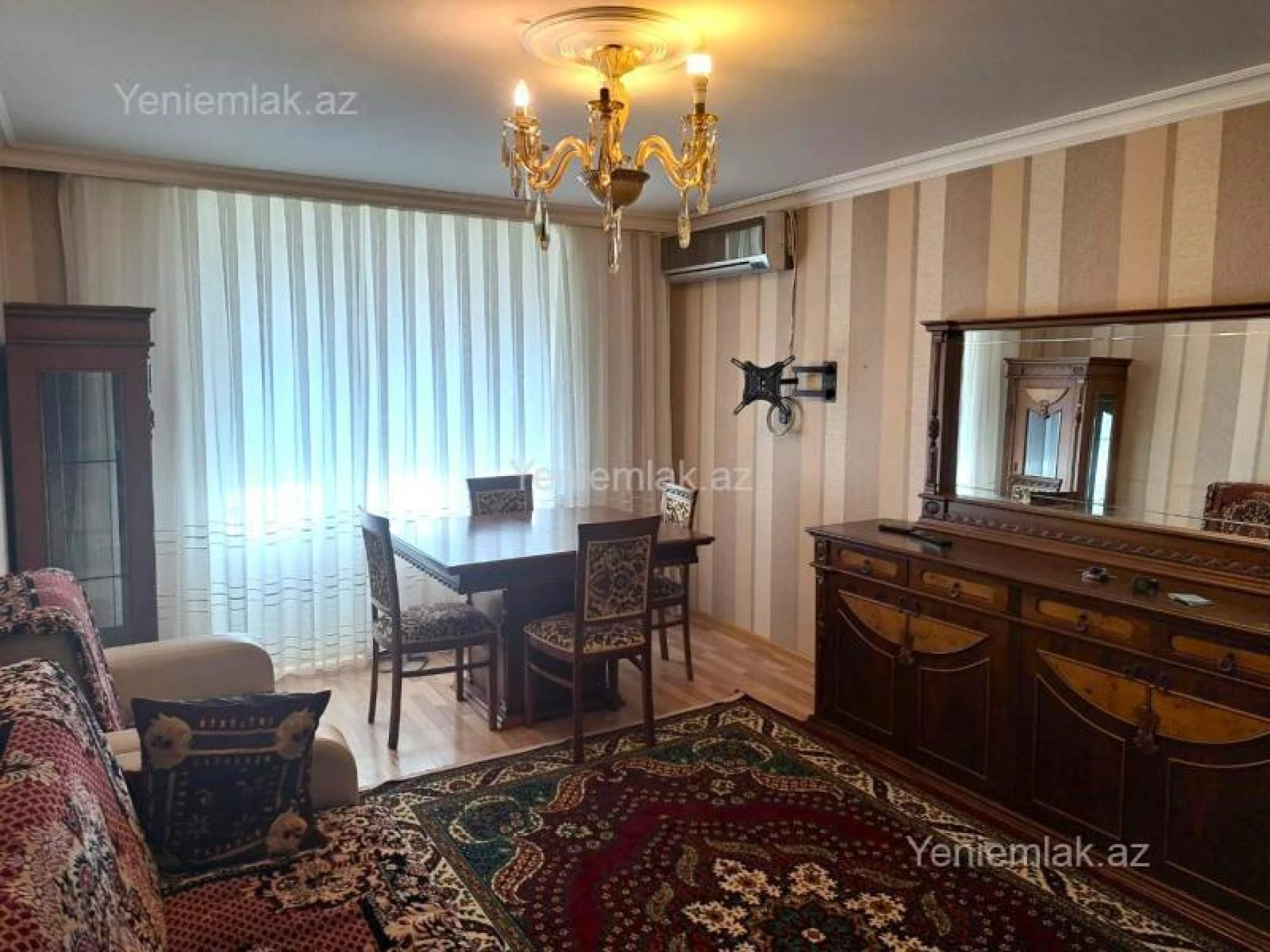 Satılır 3 otaqlı köhnə tikili 80 m²
