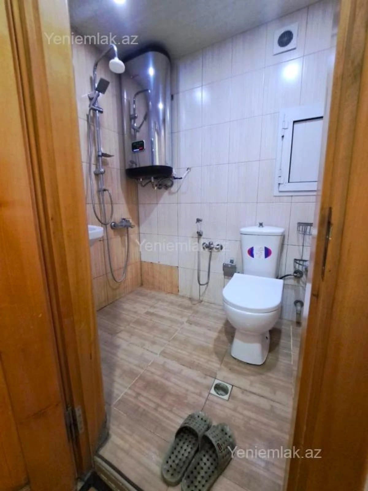 Satılır 3 otaqlı köhnə tikili 80 m²