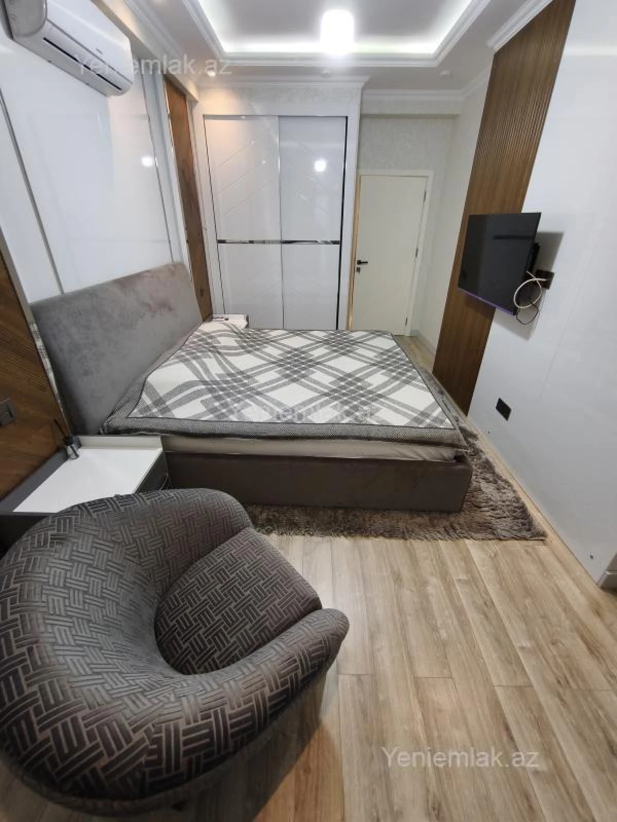 Satılır 2 otaqlı yeni tikili 70 m²