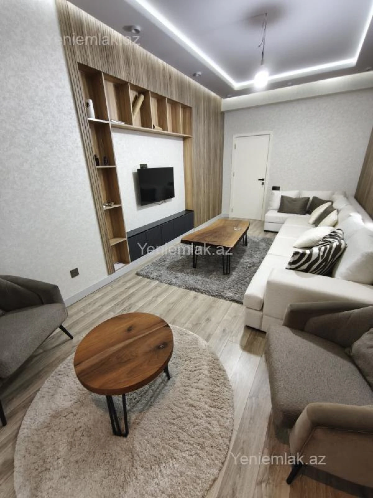 Satılır 2 otaqlı yeni tikili 70 m²