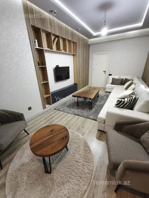 Satılır 2 otaqlı yeni tikili 70 m²