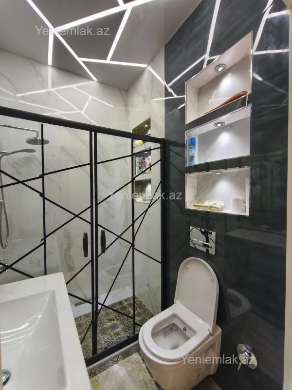 Satılır 2 otaqlı yeni tikili 70 m²