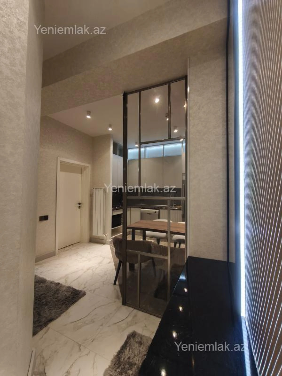 Satılır 2 otaqlı yeni tikili 70 m²