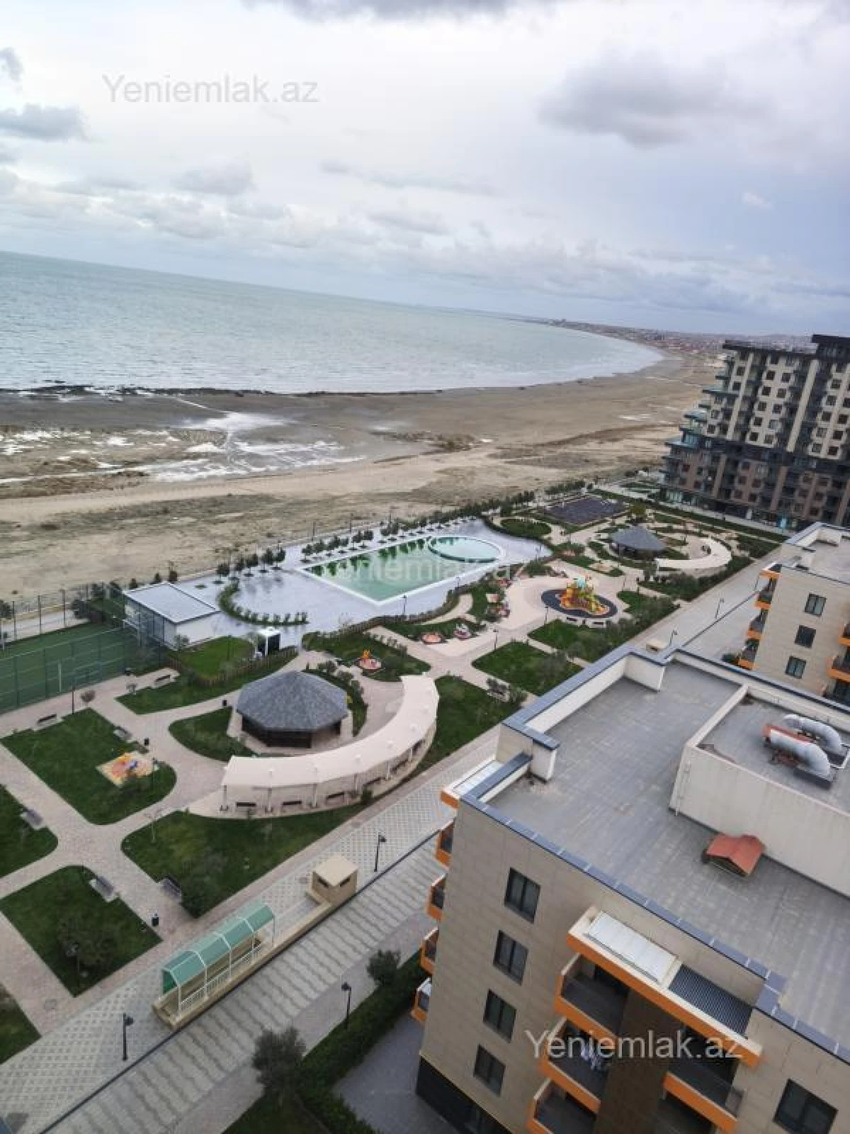 Satılır 2 otaqlı yeni tikili 70 m²