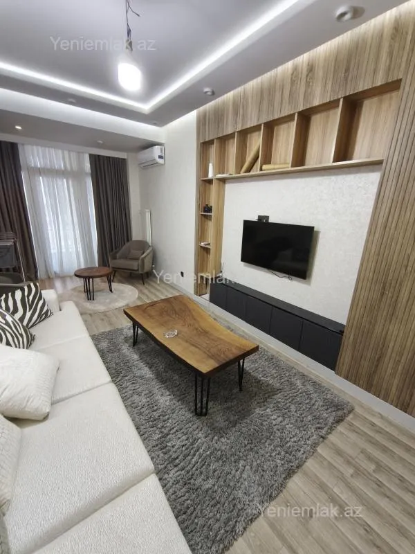 Satılır 2 otaqlı yeni tikili 70 m²