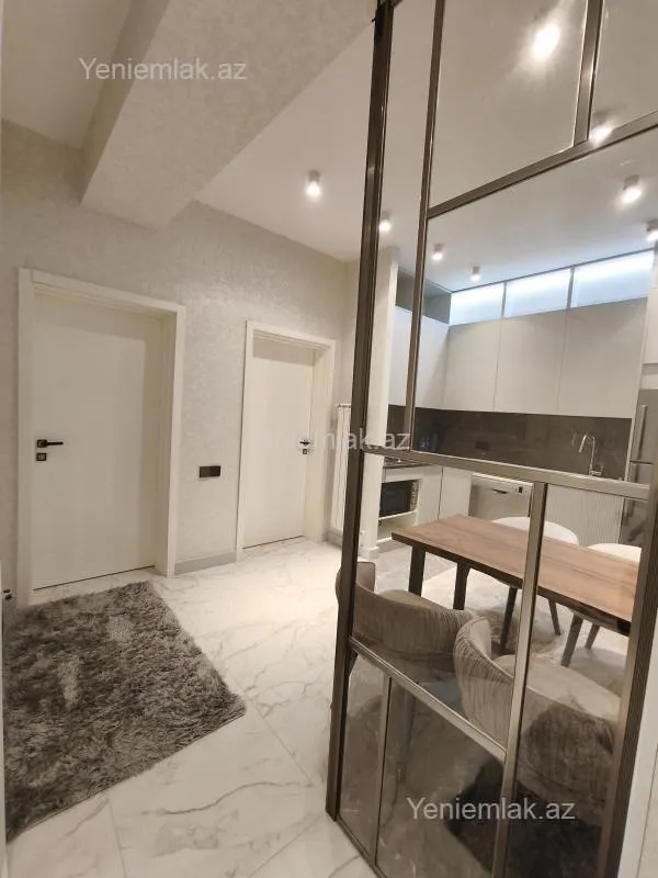 Satılır 2 otaqlı yeni tikili 70 m²