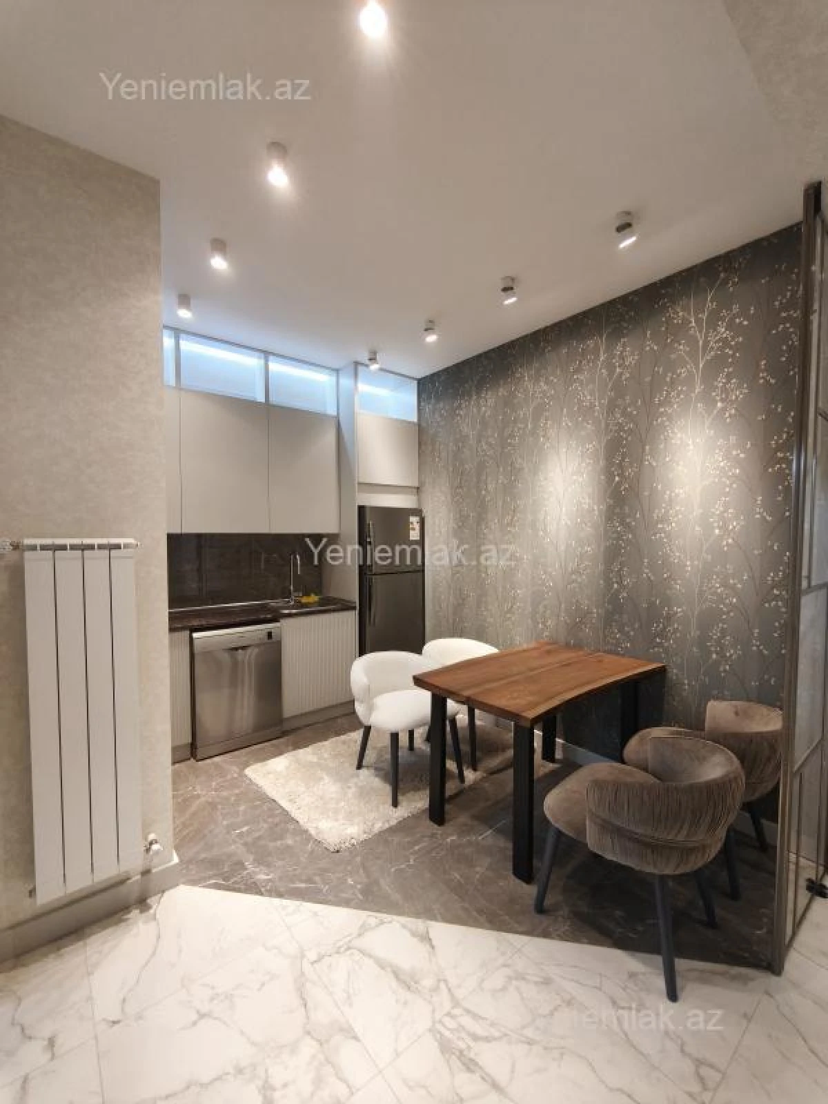 Satılır 2 otaqlı yeni tikili 70 m²