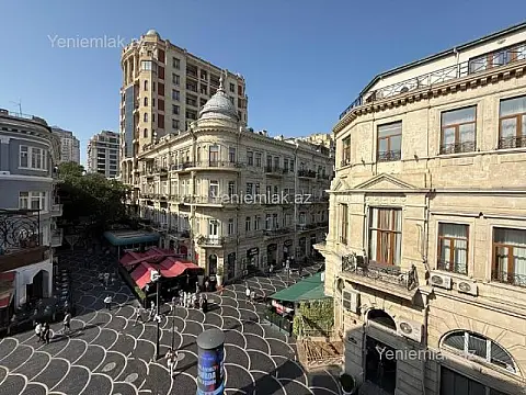 Satılır 1 otaqlı köhnə tikili 35 m² — Bakı, Səbail 1 otaq 35.00 m²