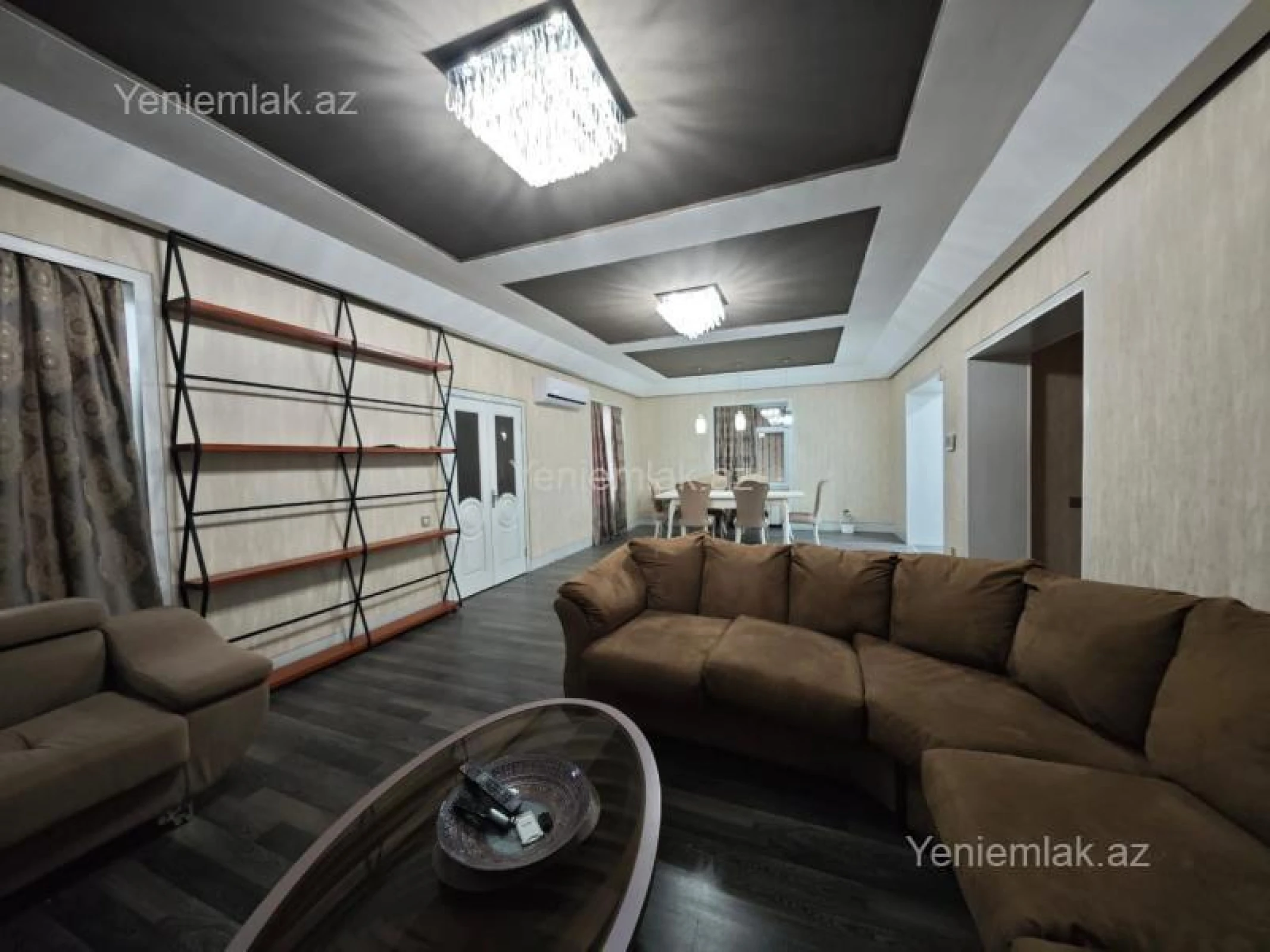 Satılır 5 otaqlı həyət evi 220 m²