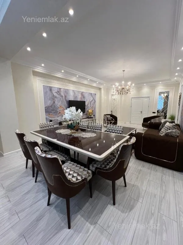 Satılır 3 otaqlı yeni tikili 140 m²