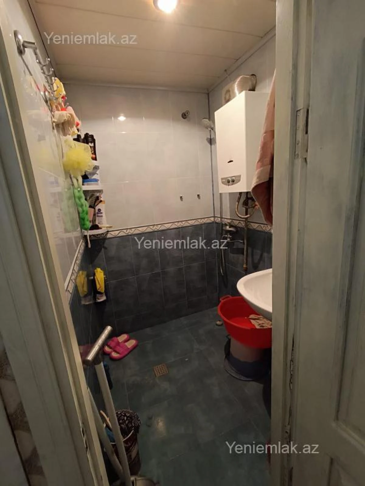 Satılır 2 otaqlı köhnə tikili 50 m²