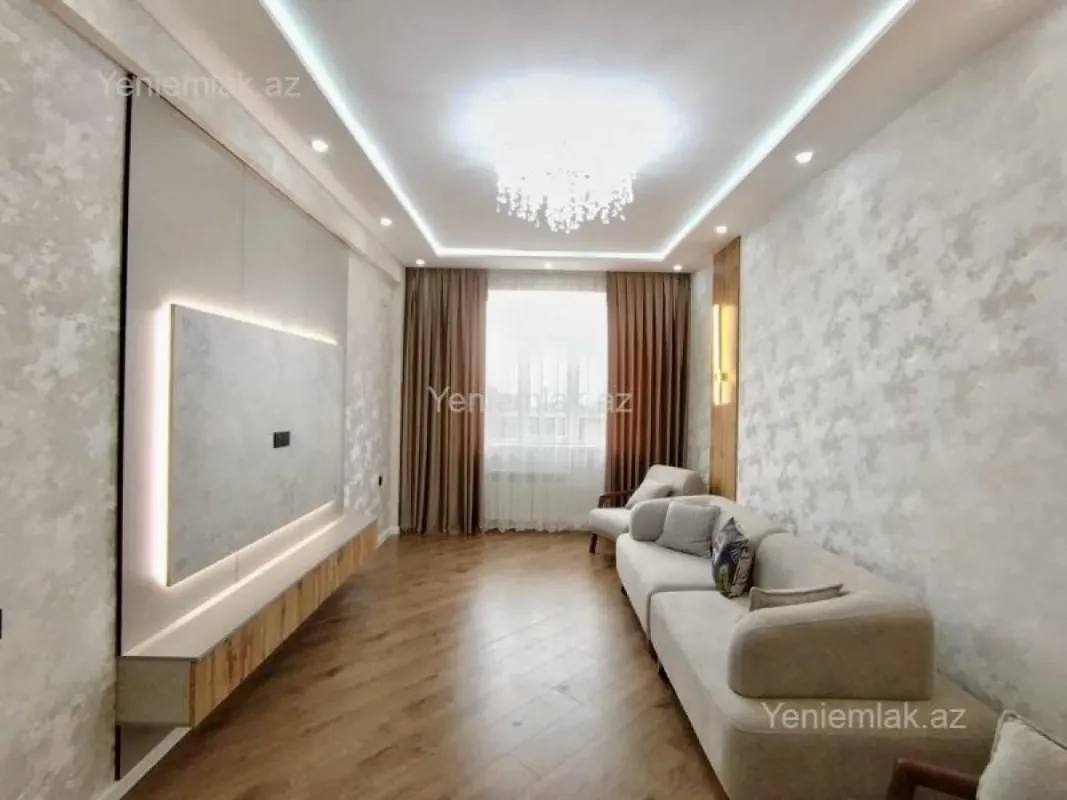 Satılır 3 otaqlı yeni tikili 80 m²