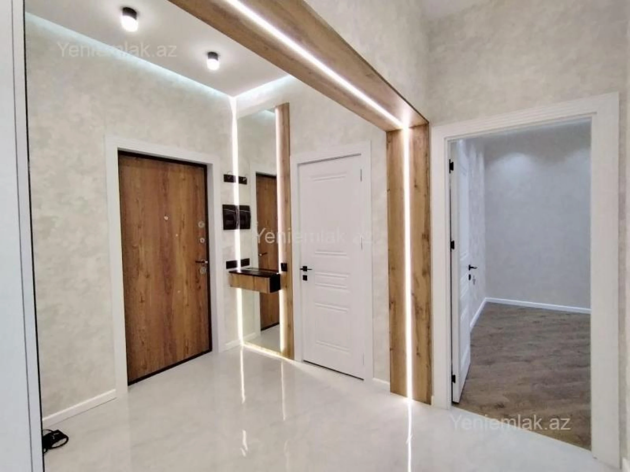 Satılır 3 otaqlı yeni tikili 80 m²