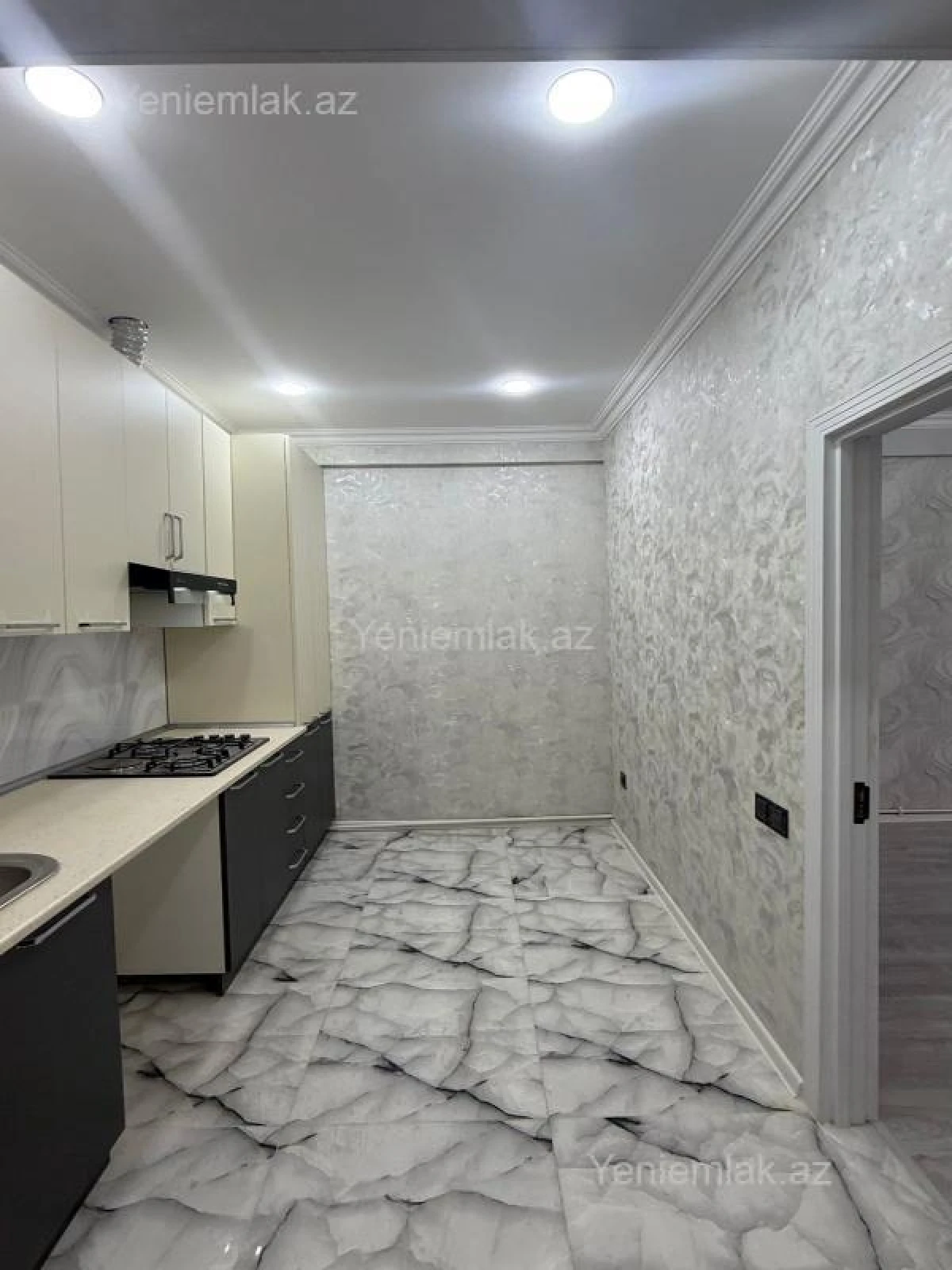 Satılır 2 otaqlı yeni tikili 47 m²