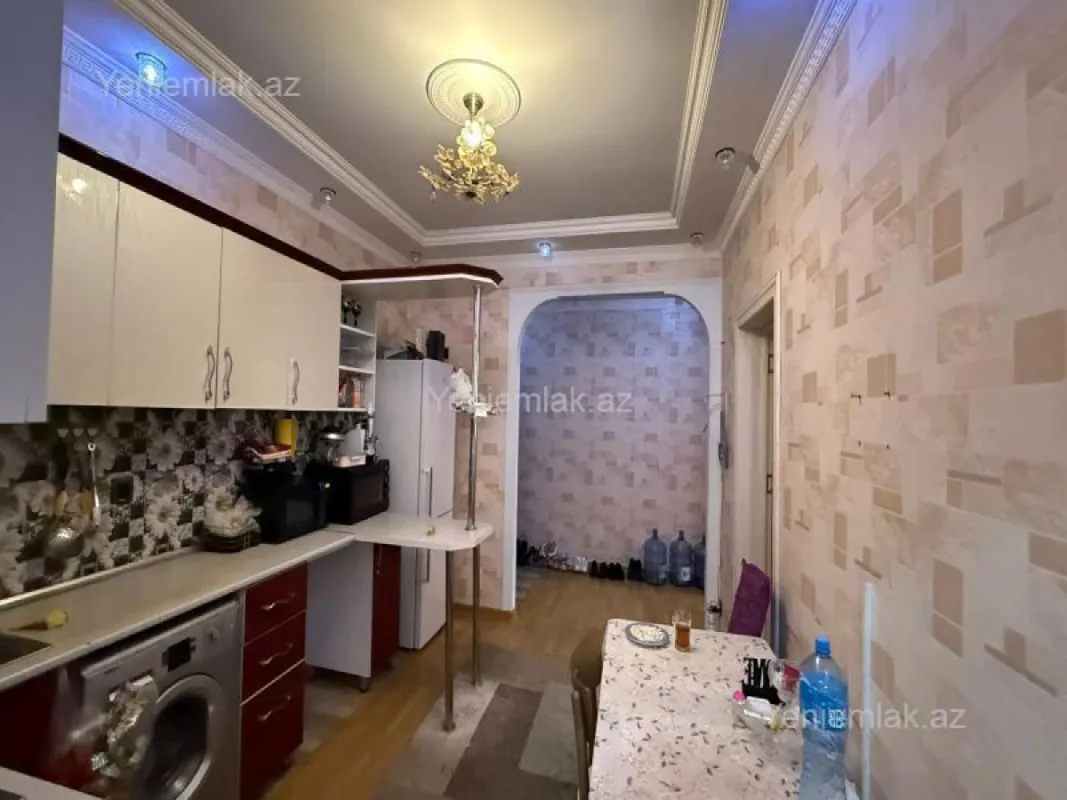 Satılır 3 otaqlı yeni tikili 93 m²