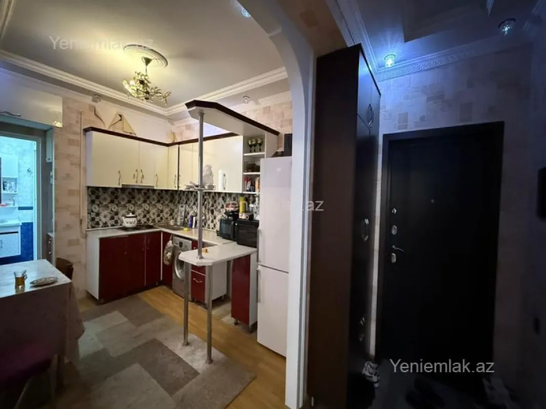 Satılır 3 otaqlı yeni tikili 93 m²