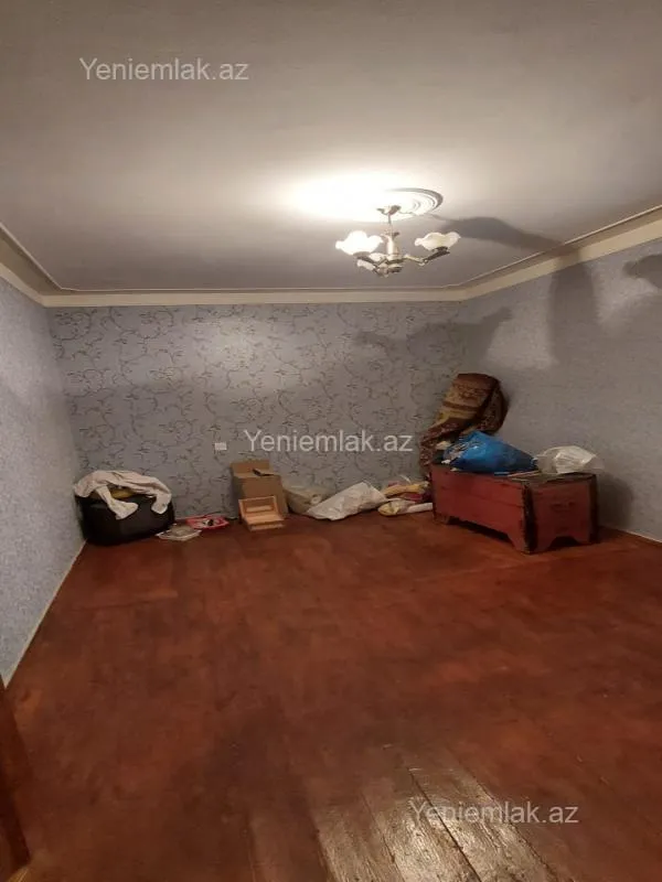 Satılır 3 otaqlı köhnə tikili 65 m²