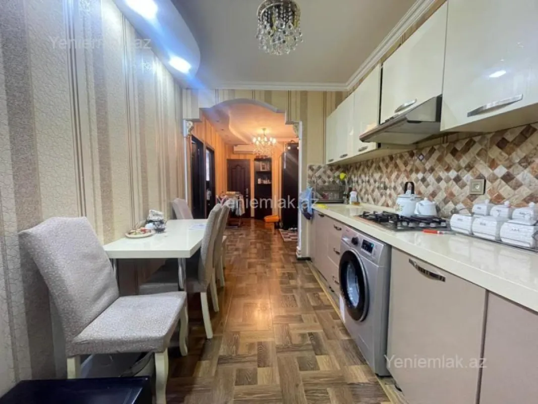 Satılır 3 otaqlı köhnə tikili 72 m²